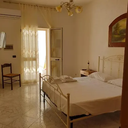 Fronte Mare بيت للعطل توري موتسا