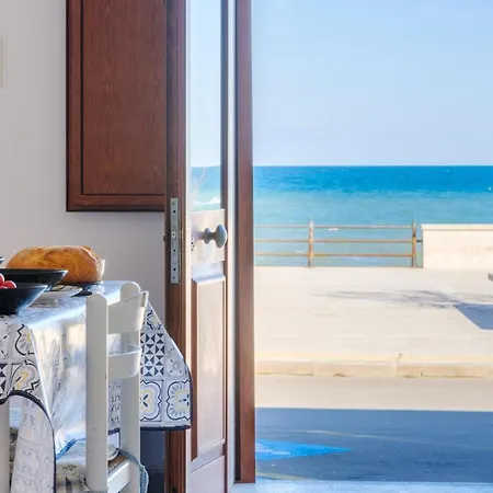 Fronte Mare Holiday home *
